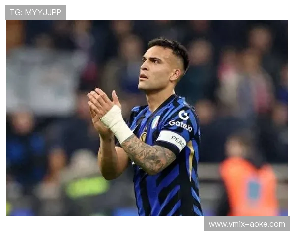 德比战后劳塔罗低头不语,国际米兰更衣室气氛凝重 德比战后劳塔罗低头不语,国际米兰更衣室气氛凝重