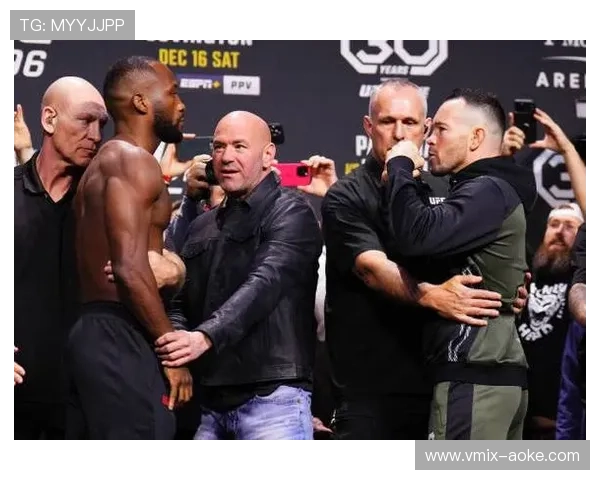 UFC 323称重仪式顺利,雏量级与蝇量级双冠军战领衔主赛阵容 UFC 323称重仪式顺利,雏量级与蝇量级双冠军战领衔主赛阵容