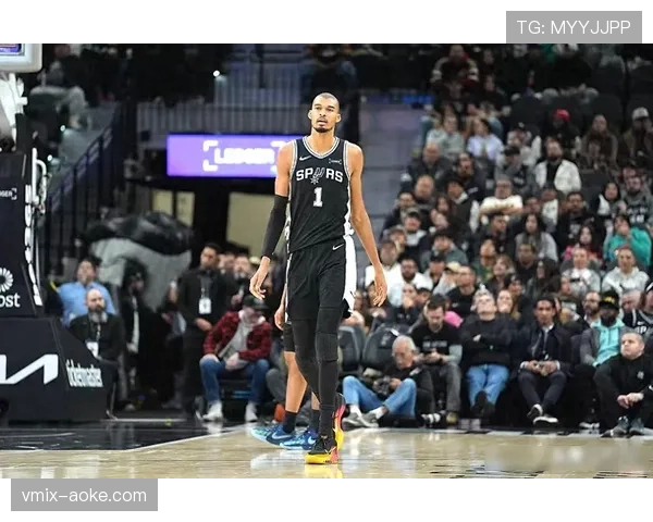 NBA球队市值更新：联盟30队市值公布，3队破百亿，湖人100亿仅第三，榜首高达108亿